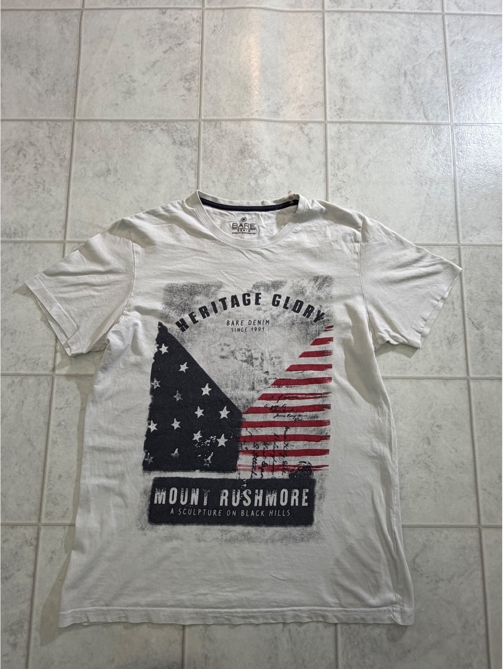 Bare Denim Heritage Glory Mount Rushmore Graphic T-Shirt Medium